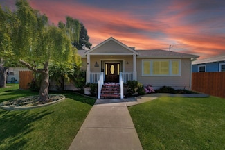 1418 Bradley Ct, San Mateo, CA 94401