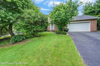 607 Pamela Dr, South Abington Township, PA 18411
