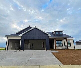 4017 12th St NE, Great Falls, MT 59404