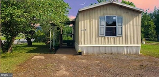 118 Old York Rd Unit 1, New Cumberland, PA 17070