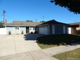 17092 Van Dyke Ln, Huntington Beach, CA 92647