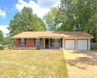 5330 Whitworth Rd, Memphis, TN 38116