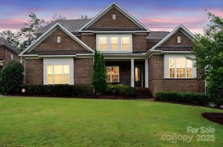 13102 Indigo Run Ct, Charlotte, NC 28278