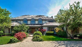 6 Morgan Ct, Burr Ridge, IL 60527
