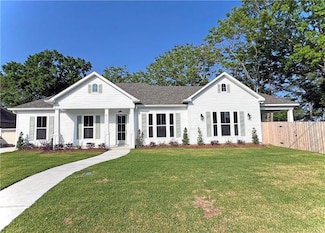 8711 Belle Grove Place, River Ridge, LA 70123