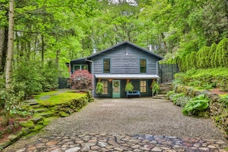 737 Many Rd, Highlands, NC 28741