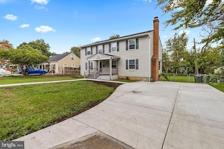 2921 Brook Dr, Falls Church, VA 22042