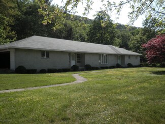 168 Glendale Rd, Pittston, PA 18640
