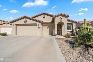 860 E Cierra Cir Unit 25, San Tan Valley, AZ 85143
