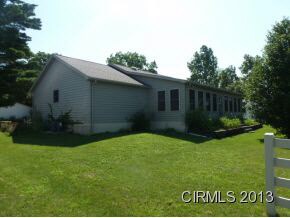 104 S Gretchen St, Walton, IN 46994