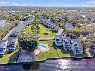 821 James St, Fort Myers, FL 33916