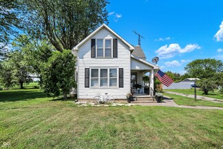608 W Elm St, Gaston, IN 47342