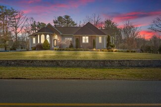 449 Purchase St, Swansea, MA 02777