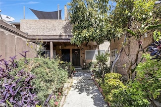 1837 Temple Ave Unit C, Signal Hill, CA 90755