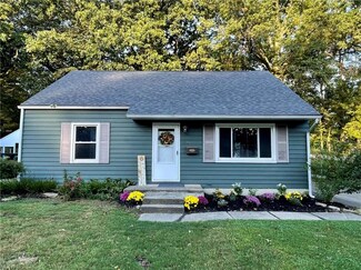 620 Woodside Dr, Kent, OH 44240
