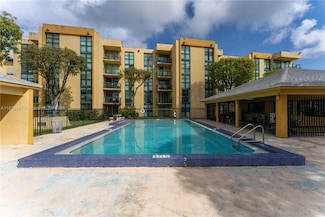 11800 SW 18th St Unit 431, Miami, FL 33175