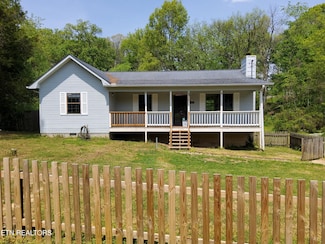 1228 Payne School Dr, Sevierville, TN 37876