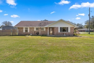 5809 Kingsbury Ln, Lake Charles, LA 70607