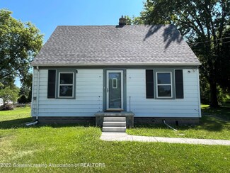 3901 Ruth Ave, Lansing, MI 48910