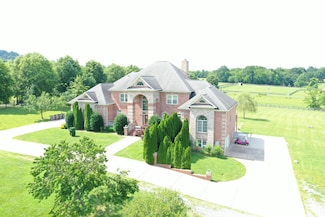 1616 Long Hollow Pike, Gallatin, TN 37066