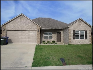 2090 Matthews Meadows Ln, Conway, AR 72032