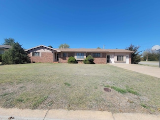 503 S Brian St, Meade, KS 67864
