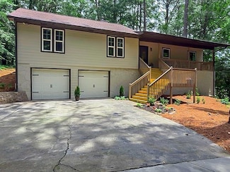 641 Charing Cross Dr, Marietta, GA 30066