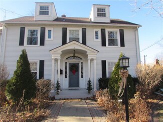 314 S Kent St, Knoxville, IA 50138