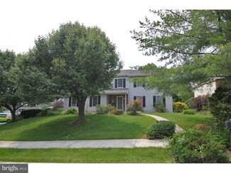 208 Nicol Dr, Reading, PA 19606