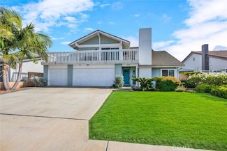 937 Carnation Ave, Costa Mesa, CA 92626