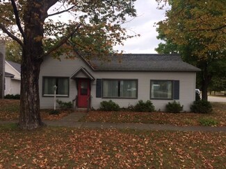 6465 E Main St, Pellston, MI 49769