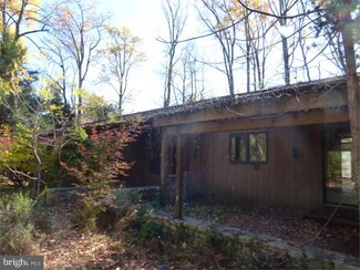 2452 Horseshoe Trail, Chester Springs, PA 19425