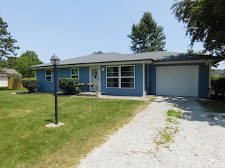 2363 N Oak Dr, Bluffton, IN 46714