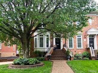 14 Brighton Way Unit 14A, Saint Louis, MO 63105