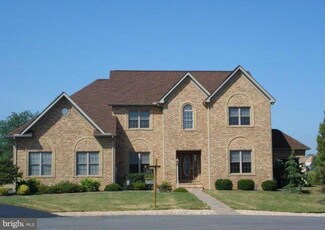 13506 Sugar Maple Ct, Hagerstown, MD 21742