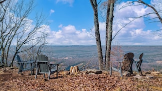 3691 Citadel Rock Rd, Fort Payne, AL 35967