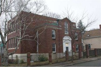 10 Orne St, Salem, MA 01970