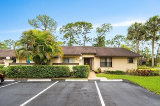 165 Pinto Palm Ct, Royal Palm Beach, FL 33411