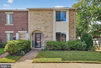 9518 Tippett Ln, Montgomery Village, MD 20886