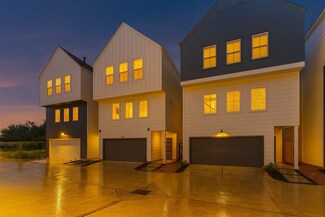 8319 Springwood Canyon Ln, Houston, TX 77055