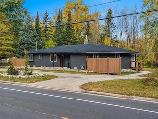 6684 County C, Sturgeon Bay, WI 54235