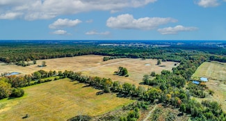 000 County Road 3310 S, de Kalb, TX 75559