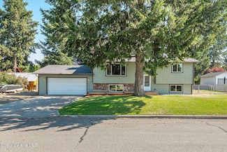 105 S Bentley Place, Post Falls, ID 83854