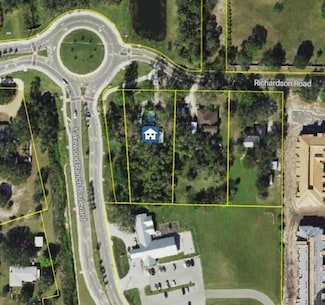 6440 Richardson Rd, Sarasota, FL 34240