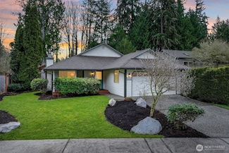 13706 176th Ave NE, Redmond, WA 98052