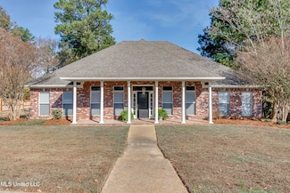 307 Meadowview Ln, Brandon, MS 39047