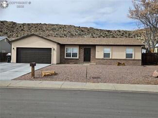 2307 N 5th St, Cañon City, CO 81212