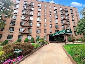 850 Howard Ave Unit 3J, Staten Island, NY 10301