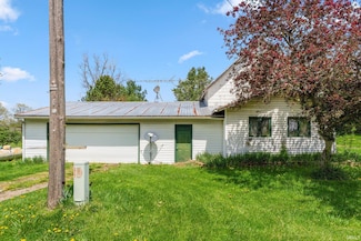 7950 E Metz Rd, Angola, IN 46703