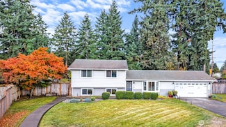 8831 Daffodil Ln SE, Olympia, WA 98513